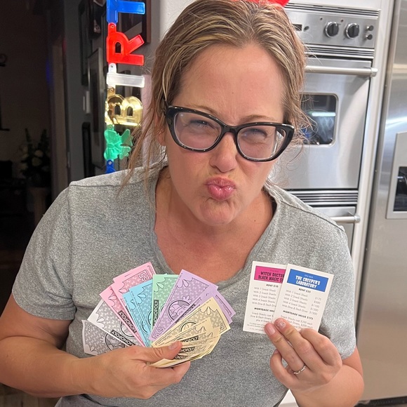 Meet your Posher, Danielle - Picture 8 of 8